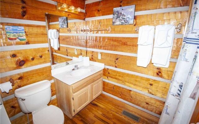 Love Me Tender - Studio Cabin