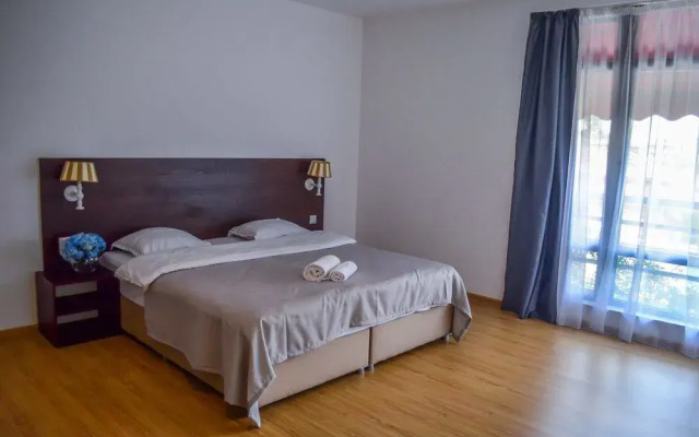 Chardonnay Boutique Hotel
