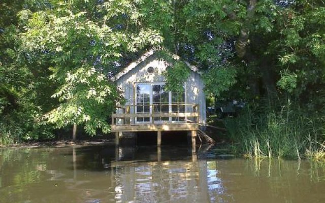 La cabane sur l'eau