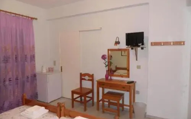 Pension Dimitra