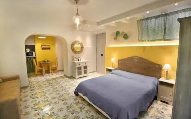 Lemon Rooms Sorrento