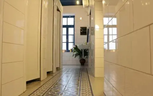 Stone City Hostel