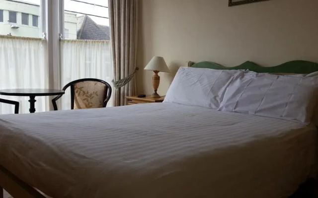 Myles Creek Guesthouse