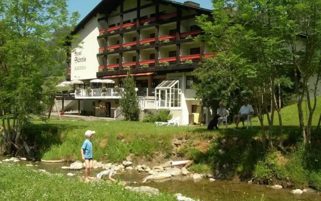 Säntis Lodge