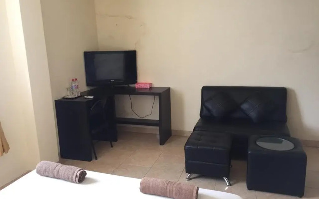 OYO 2255 Hotel Triantama