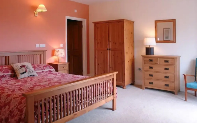 Gare Barn Cottage