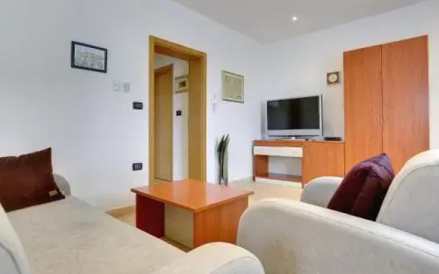 Apartments Nina