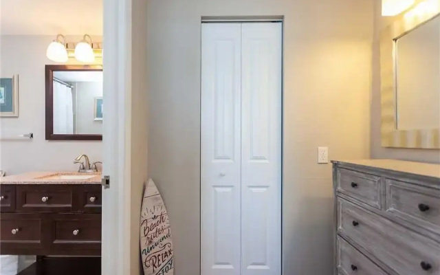 Shores Club 302 - Two Bedroom Condo