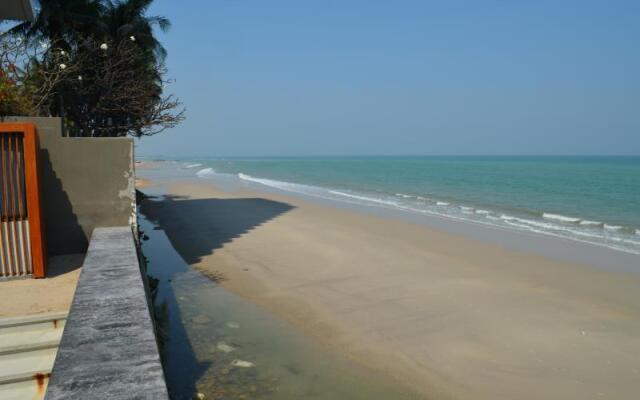 Hua Hin at Baan San Kraam Condo