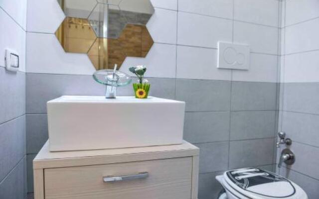 Bright and Modern Flat Next to Termini Station