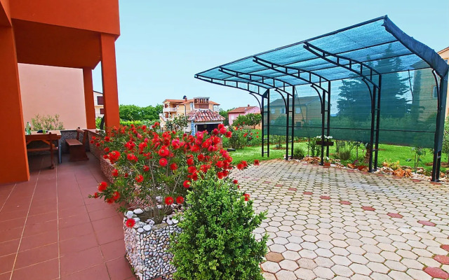 Holiday Home Marko Funtana