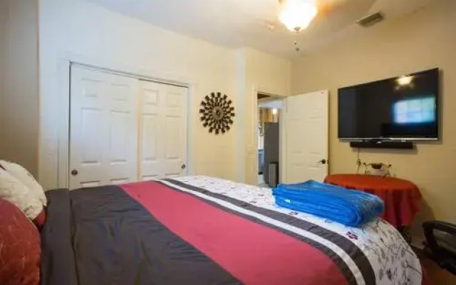 Tropical Garden Bungalow A