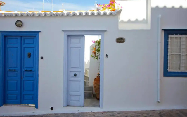 Beautiful Traditional House in Hydra