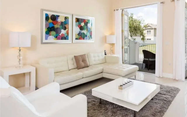 Contemporary Condo