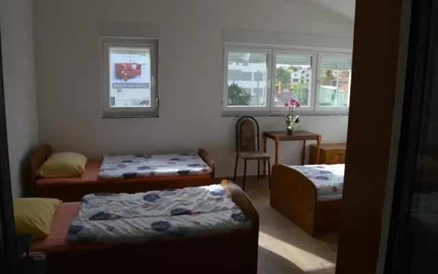 Rooms Modana