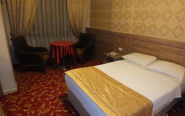 Grand Onur Hotel