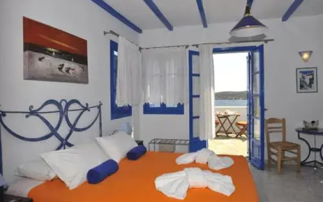 Studios Antiparos Beach