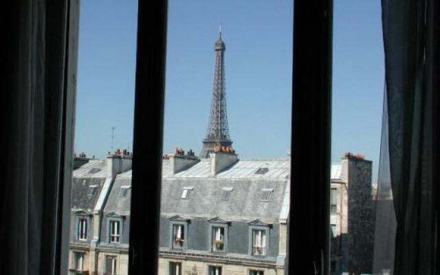 Artist Studio View Eiffel Tower