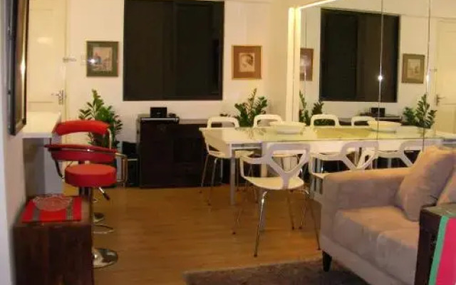 jKSUITES Manila Condos