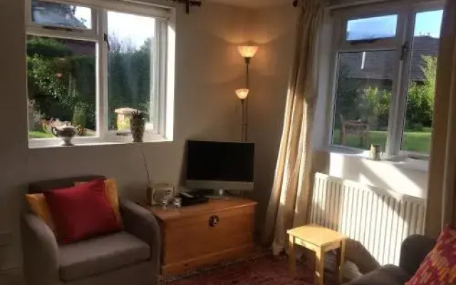 Leadenham Cottage