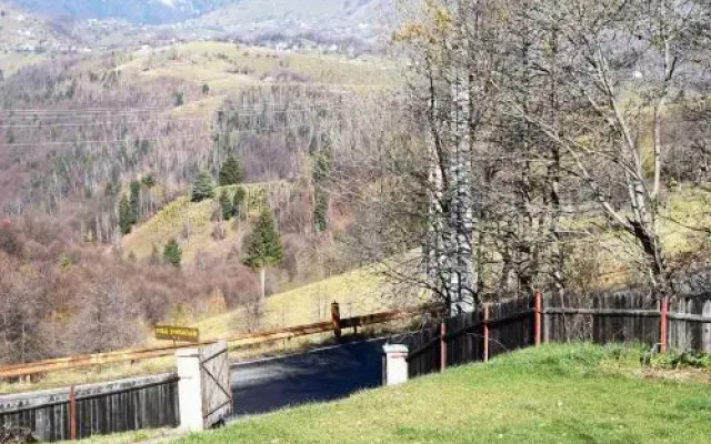 Pensiunea In deal La Lupi