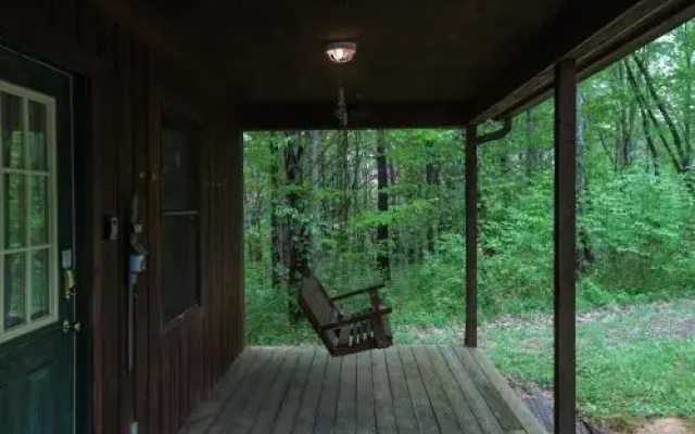 Couples Paradise II - Hocking Hills