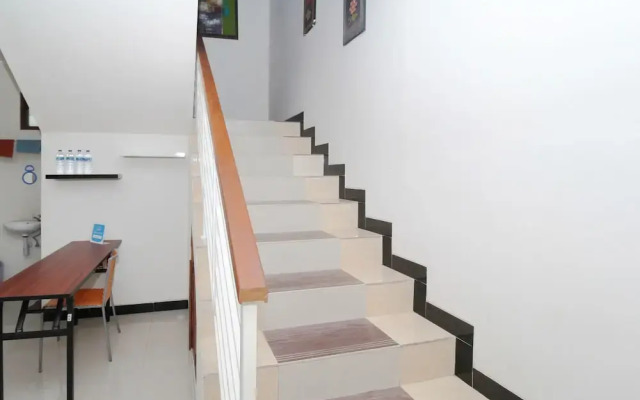 Airy Eco Gejayan Jembatan Merah Lima 61 Yogyakarta