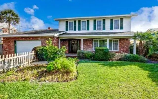 3690 South Fletcher