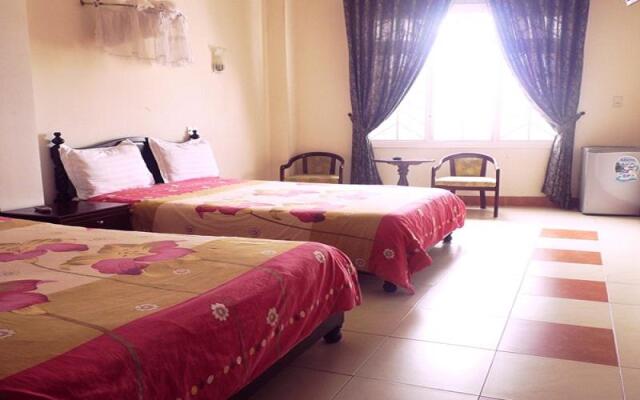 Phuong Hanh II Hotel