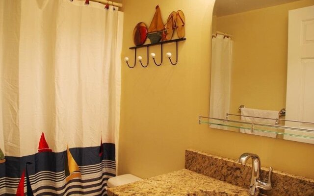 TradeWinds 408 by RedAwning