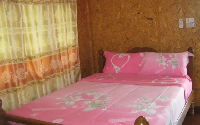 Baansuanjarean Resort