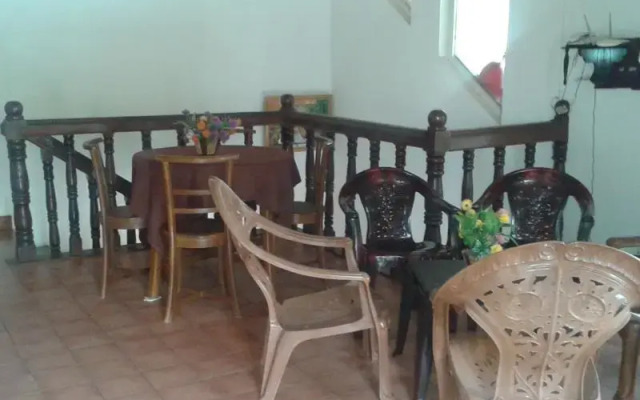 Lion Inn Guest House