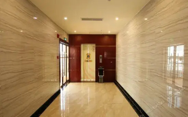 Super 8 Boutique Hotel (Langzhong store)