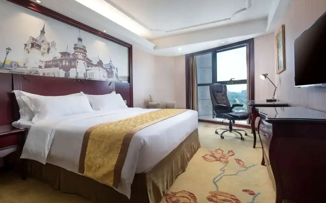 Ramada Encore By Wyndham Shanghai South