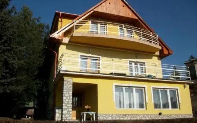 Szamóca Vendégház
