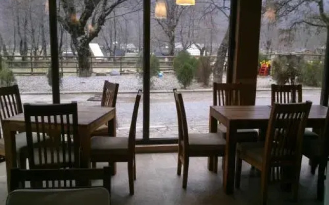 Guest house Boračko Lake