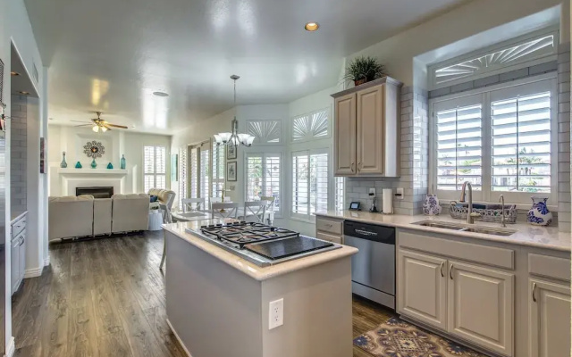 Freeport - 4 Br home by RedAwning