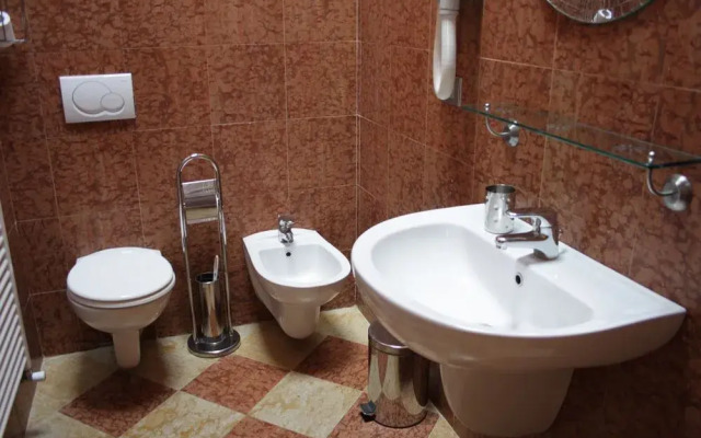 Casaforte Alba In Langa