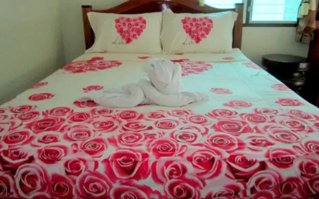 Baansuanjarean Resort