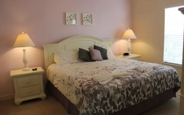 ACO - Lucaya Village Gorgeous Townhome (1505)