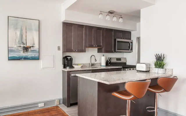 City Center Philly Brownstone