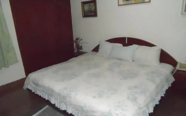 Pink Panther Hotel Kumasi