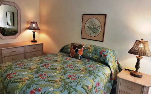 Leinaala Oceanfront #301