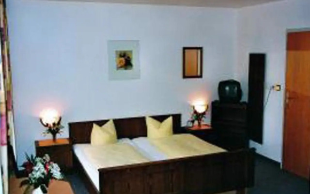 Gasthof Pension Alpenrose