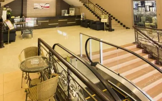 Yiju Hotel (Foshan Lecong Furniture Center)