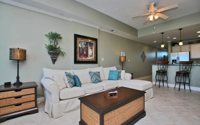 Wharf 405 - 2 Br condo