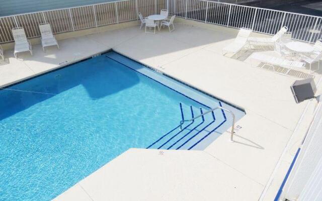 Romar Beach 301 by RedAwning