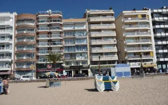 Sant Jordi Plaza España