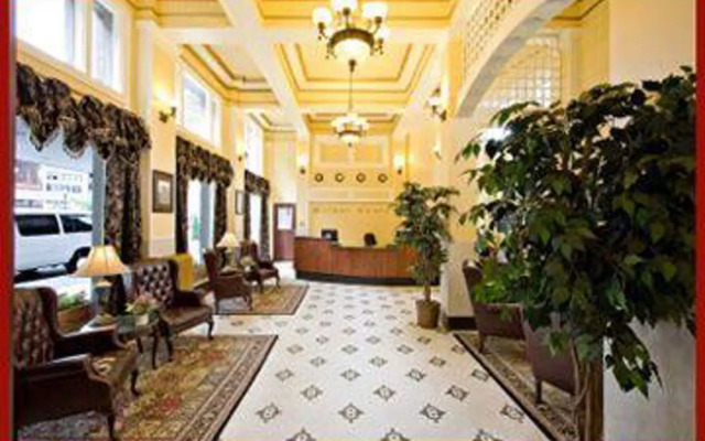 Milner Hotel