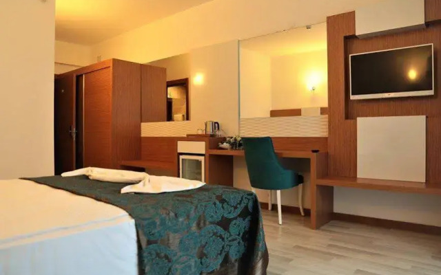 Grand Cinar Hotel